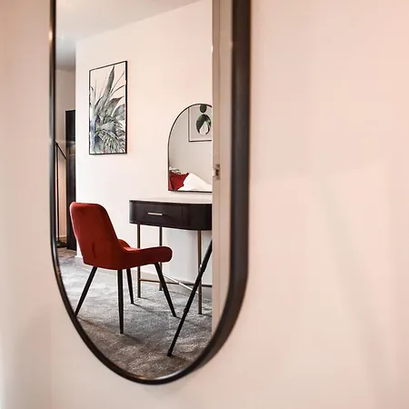 2 Flats Near Coop Arena & Etihad Stadium דירה *