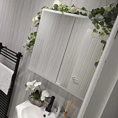 Sluxe 4mins To Etihad Stadium And Coop Live * Manchester