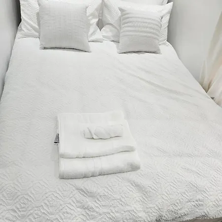 Sluxe 4mins To Etihad Stadium And Coop Live Apartment