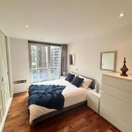 2 Bed Centre Oasis Luxury Διαμέρισμα *