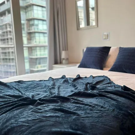 2 Bed Centre Oasis Luxury