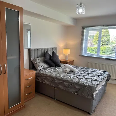 Apartment Cozy & Charming In Mcr *