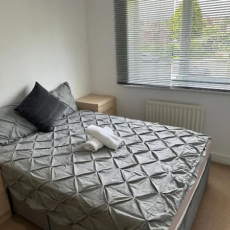 Cozy & Charming In Mcr Manchester