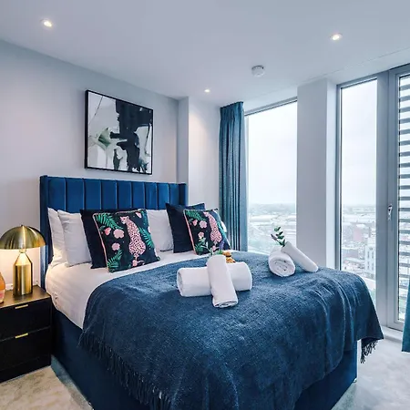 Stunning New 2-bed Flat In Perfect For Couples * Manchester
