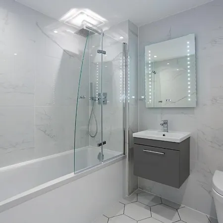 Centre Duplex Apartment *