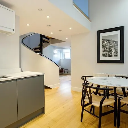 Centre Duplex Apartment Manchester