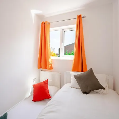 Ancoats Eden - Free Parking - 2 Bath - 3 Bedroom - Centre Villa *