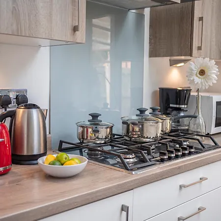 Chic Riverside Retreat Salford 4bd Free Parking * מנצ'סטר