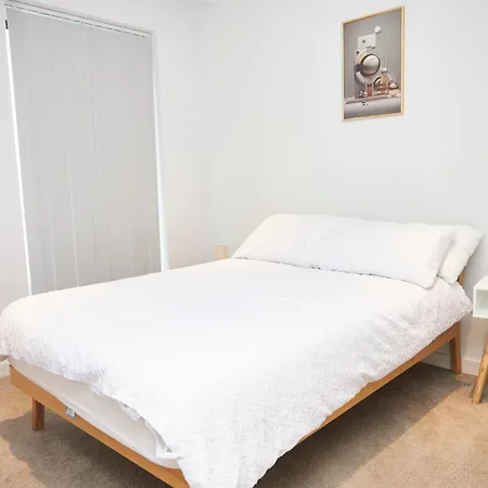 Cosy Two Bedroom In Manchester