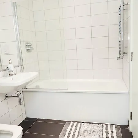 Cosy Two Bedroom In Manchester