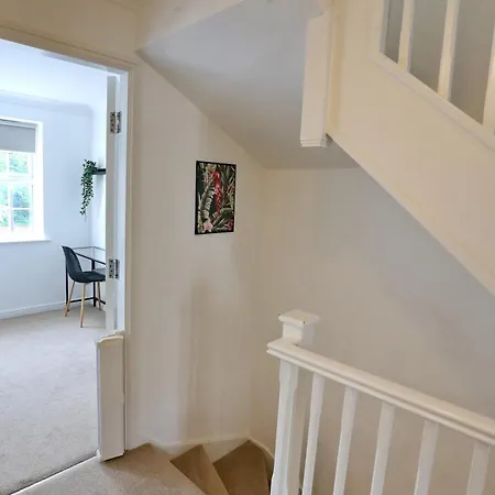 3Bed Manchester Home - Parking - Near Ao Arena - Pass The Keys * مانشستر