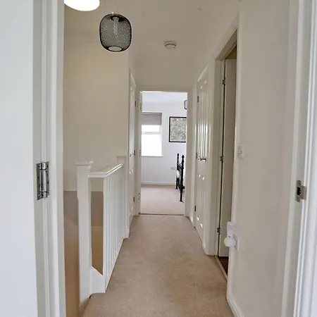 3Bed Manchester Home - Parking - Near Ao Arena - Pass The Keys