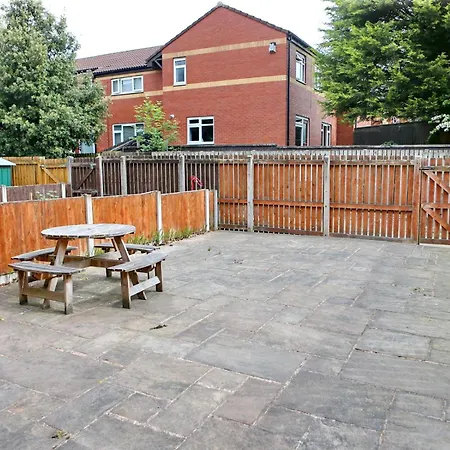 3Bed Manchester Home - Parking - Near Ao Arena - Pass The Keys *