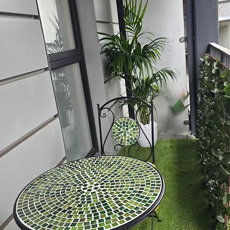 别墅 Mega7 Luxury 2bedrooms - 2baths, 3toilets Balcony And Free Car Park *