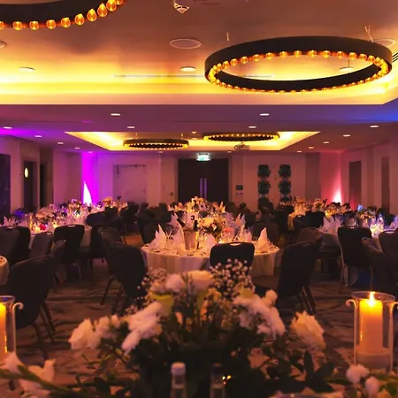 Hotel - Centre By Ihg