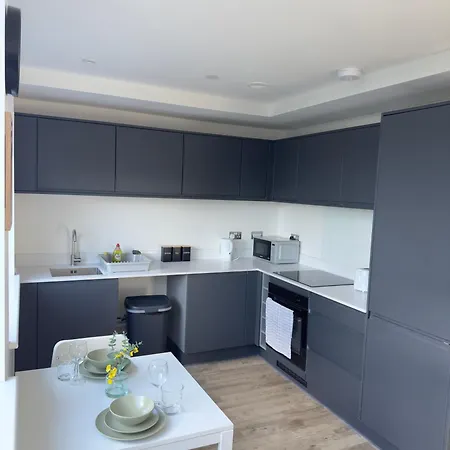 Modern & Stylish 1-bed Near Old Trafford And * מנצ'סטר