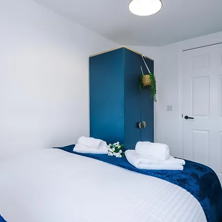 The Salford Allure - Contemporary & Chic 2br For Business & Escapes For 6 - Near Media & Centre - Hosted By Parydise Apartmán *