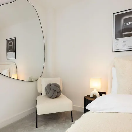 Supernova Suite I Luxury 2Br I Private Balcony I City Centre * Manchester