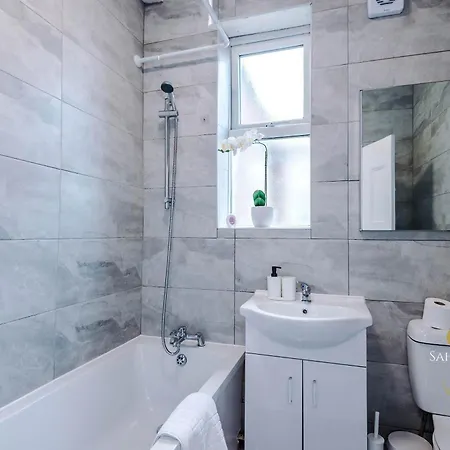 Сasa de vacaciones Contractor Hub - Luxury 4bed - Long - Sleep 7