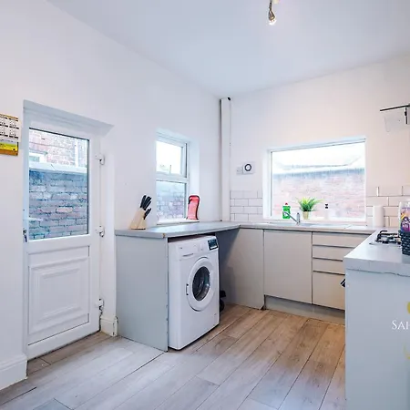 Contractor Hub - Luxury 4bed - Long - Sleep 7 *