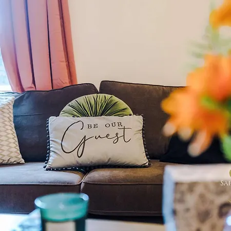 Contractor Hub - Luxury 4bed - Long - Sleep 7 بيت للعطل