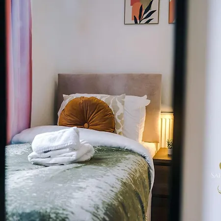 Contractor Hub - Luxury 4bed - Long - Sleep 7 *