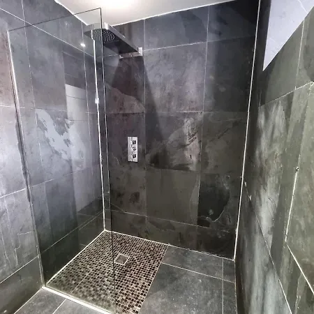 Sleeps 14 Hidden Gem By Superhost * Manchester