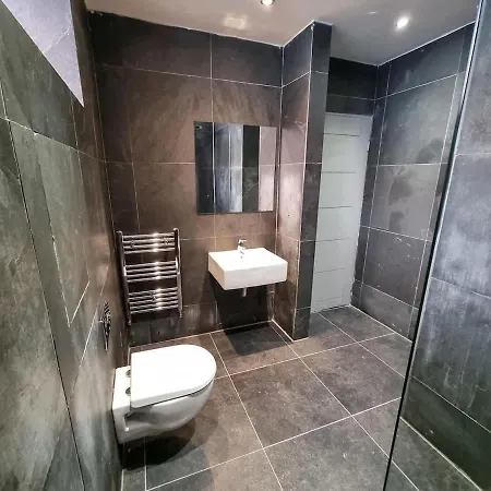 Sleeps 14 Hidden Gem By Superhost Apartment