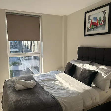 Modern 2 Bd - Central Mcr - Terrace - Parking Διαμέρισμα