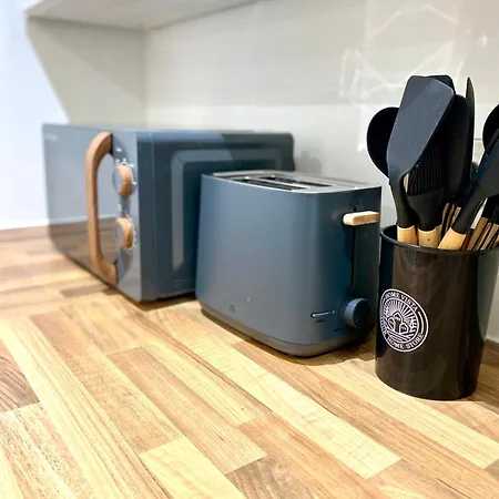 شقة Luxe 2 Bed - Water View And Parking *