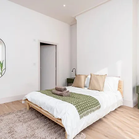 6-bedroom, 6-bathroom Contractor Feriehus Manchester