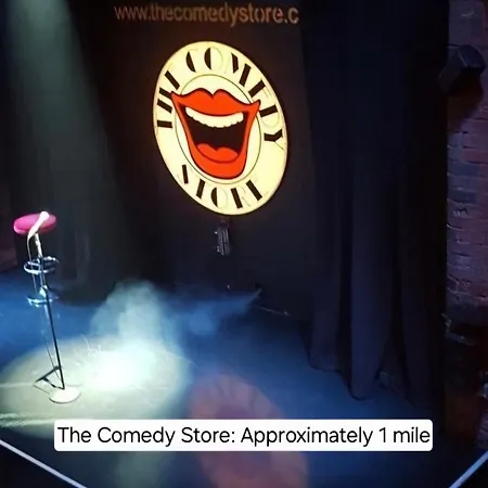 公寓 Prime Centre Apartment! *