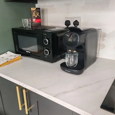 Chic & Modern Escape