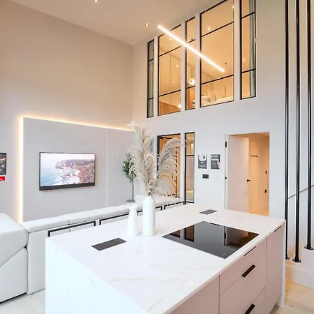 Ceramica By The Heim Μάντσεστερ