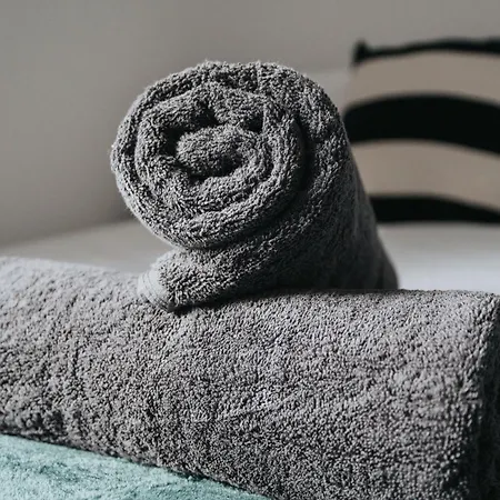 Pristine Old Trafford & Centre 2bd 2bt - Balcony *