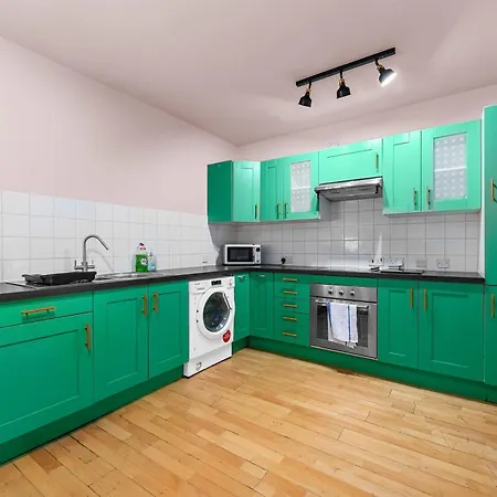 3 Bed Canal St Flat Sleeps 9 Centre 曼彻斯特