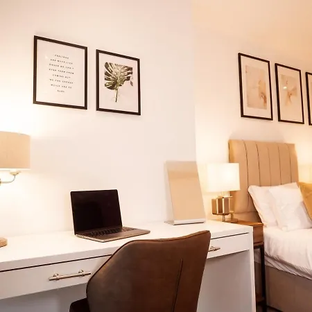 Luxury 2br - Апартаменты *