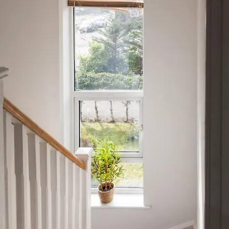 Villa Stunning 4 Bed In Salford - Sleeps 9 Manchester