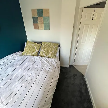 Hidden Gem 2 Bedroom House Ferienhaus Manchester