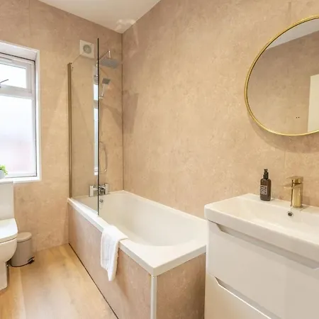 Luxury By Centre Etihad And Coop Live Nyaraló *