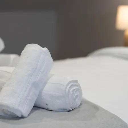 Nyaraló Luxury By Centre Etihad And Coop Live