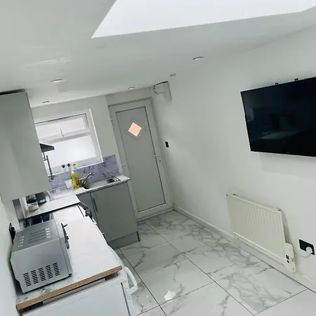 Chalet Cosy Ground Floor Apartment-free Parking Mánchester
