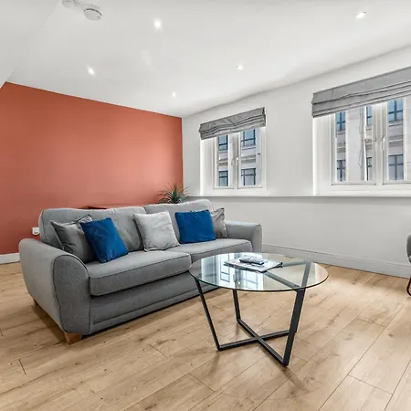 Heart Of The Centre - Serviced Apartament *