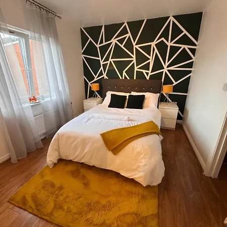 Stylish Townhouse- Centre - O2 Apollo Manchester