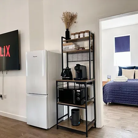 Chic & Modern 2br - Luxury Retreat Manchester