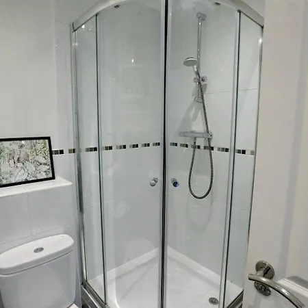 3Bed Manchester Home - Parking - Near Ao Arena - Pass The Keys