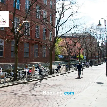 Premium Deals On Modern 2 -bed 2-bath 122 High Street Flat For Movers & Pros By Hedgerow Appartement