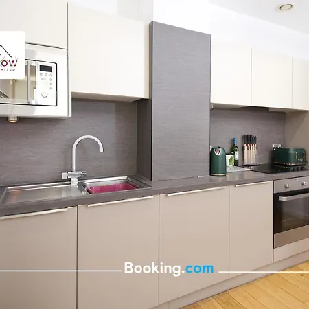 Appartement Premium Deals On Modern 2 -bed 2-bath 122 High Street Flat For Movers & Pros By Hedgerow Manchester