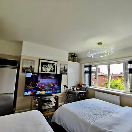 Clayton * Manchester