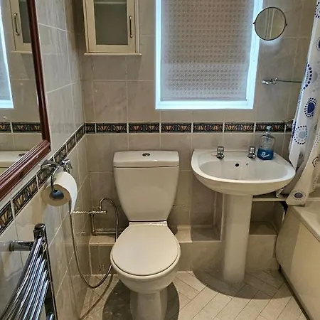 Full In Moss Bank Near Cheetham Hill